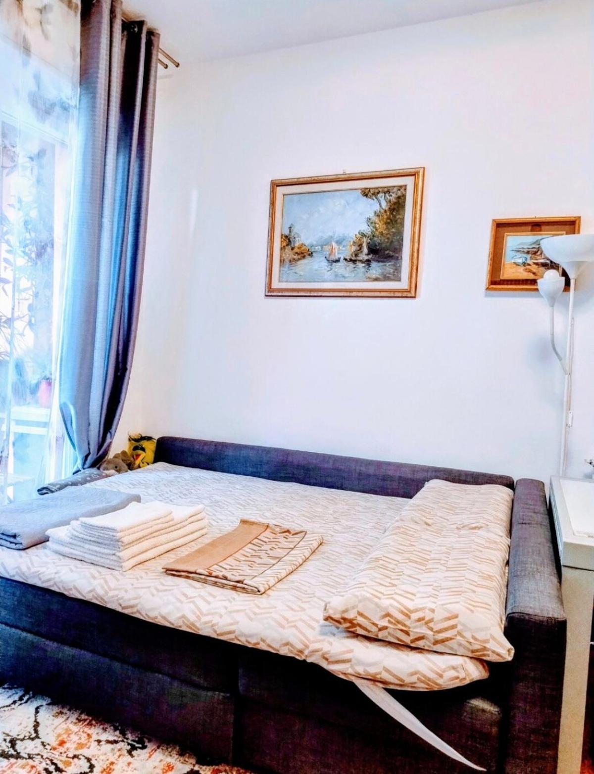 Camera Privata Nell'Appartamento In Zona Residenziale Con 2 Piscine Rapallo Kültér fotó