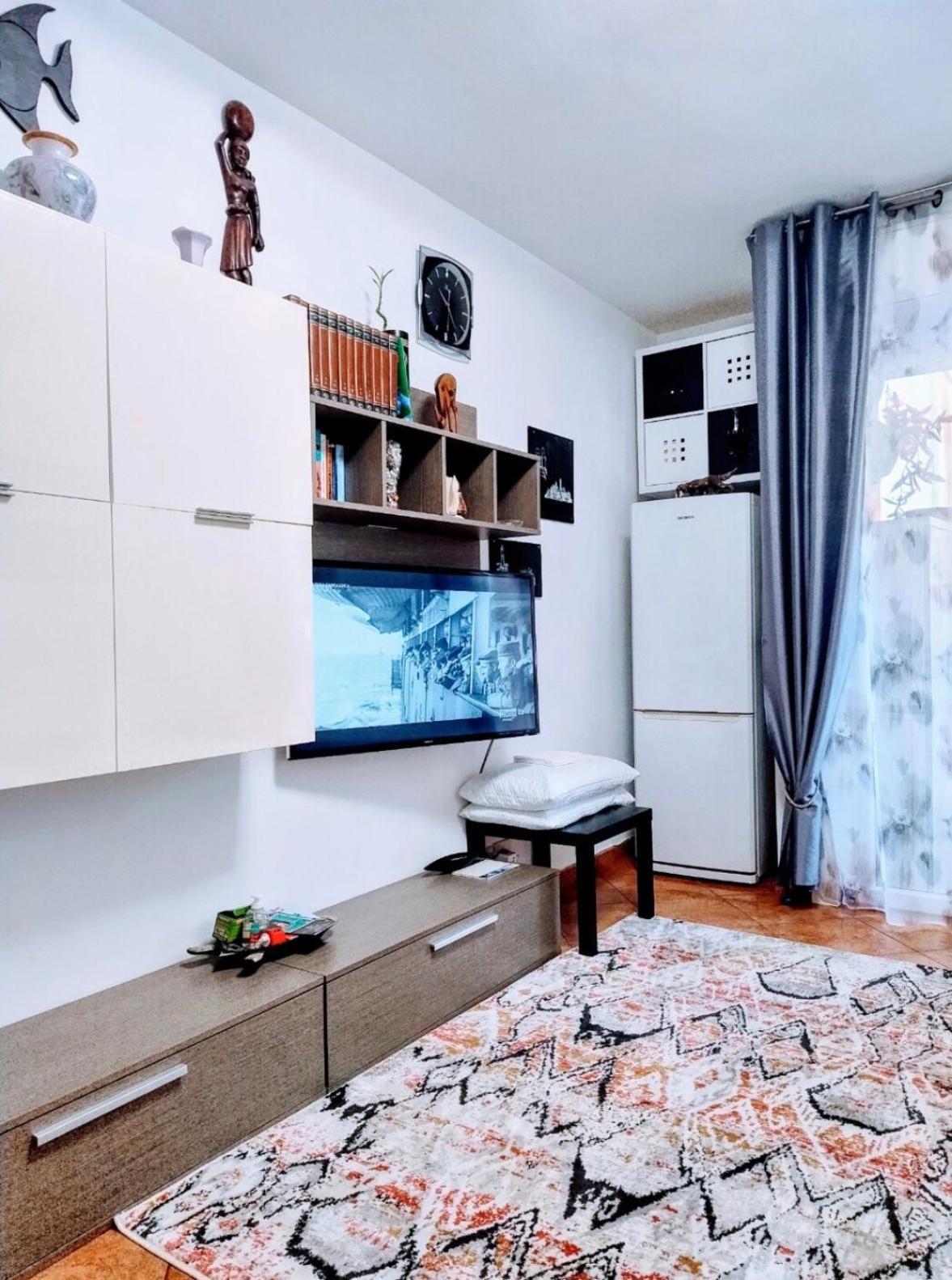 Camera Privata Nell'Appartamento In Zona Residenziale Con 2 Piscine Rapallo Kültér fotó